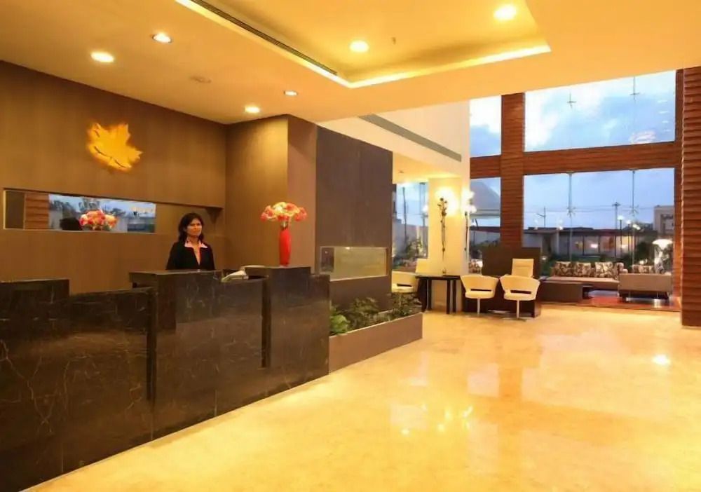 Lễ tân Ảnh