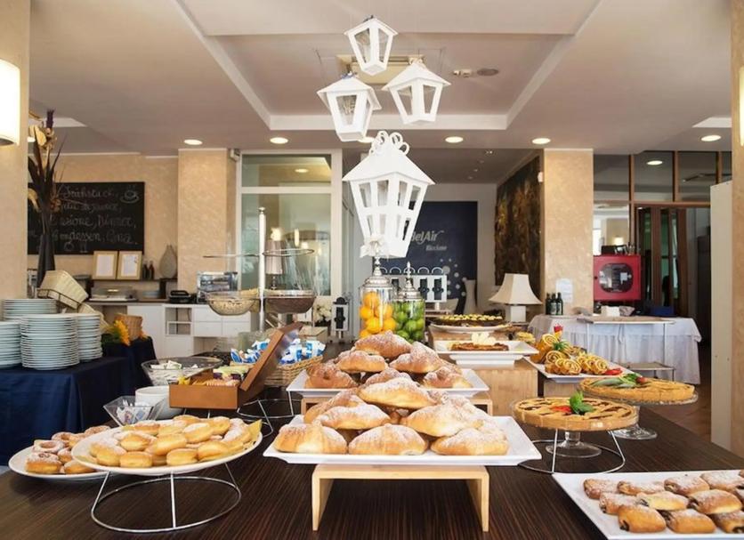 Buffet Ảnh