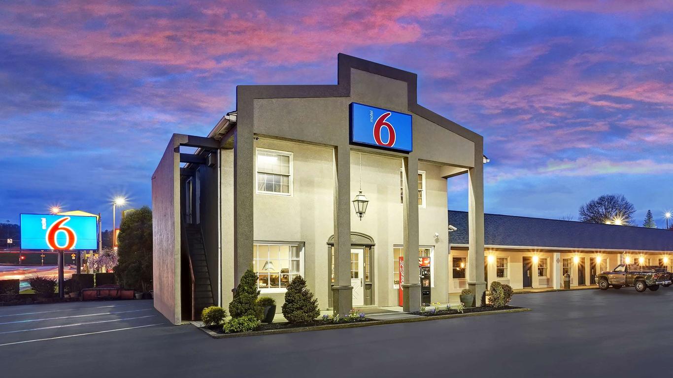 Motel 6 Washington, PA
