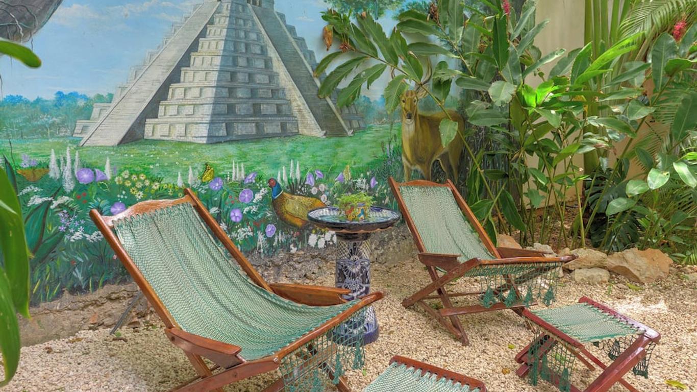 Casa Del Maya Bed & Breakfast