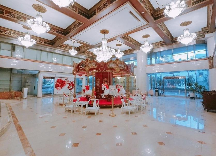 Lễ tân Ảnh