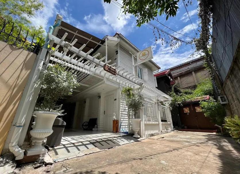 Toà nhà Ảnh