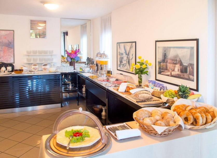 Buffet Ảnh