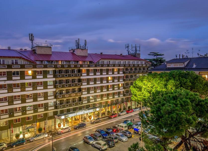Toà nhà Ảnh