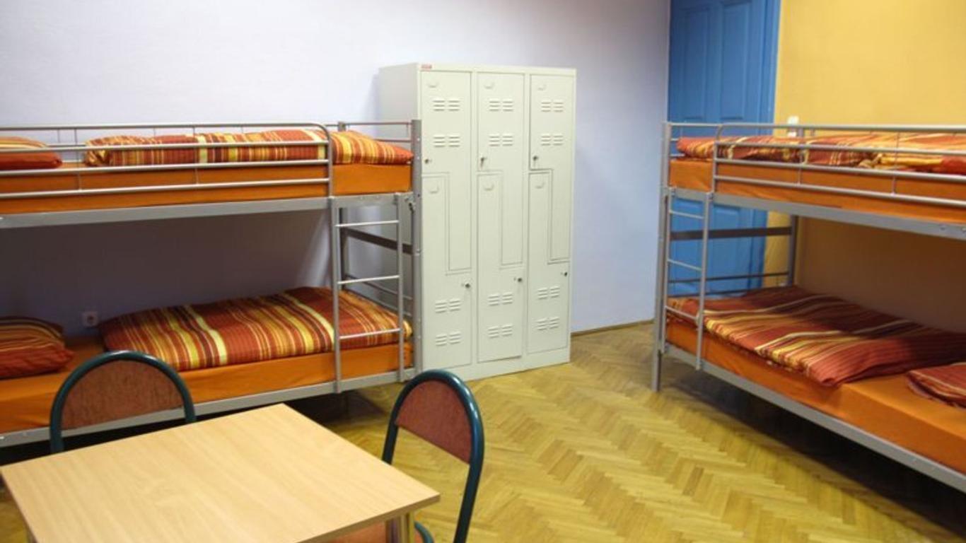 All Central Hostel