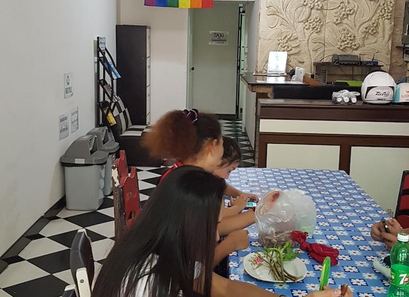 Khác Ảnh