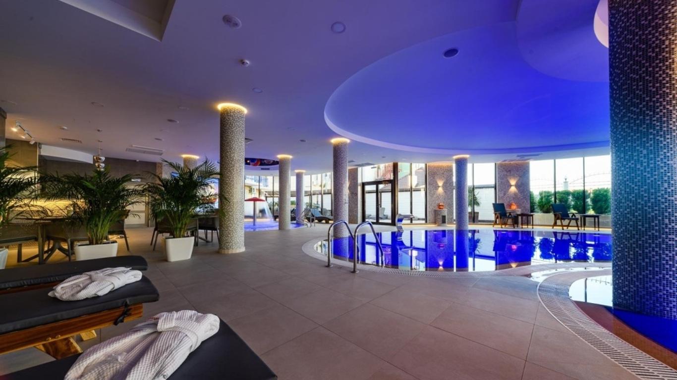 Wind Rose Hotel & Spa
