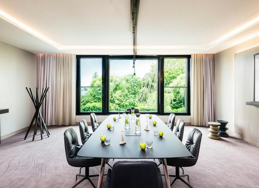 Conference room Ảnh