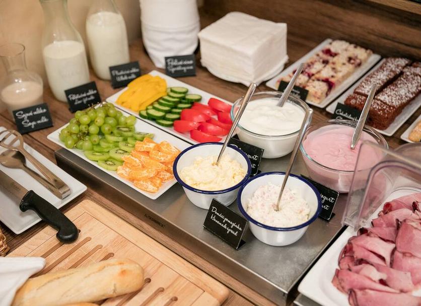 Buffet Ảnh