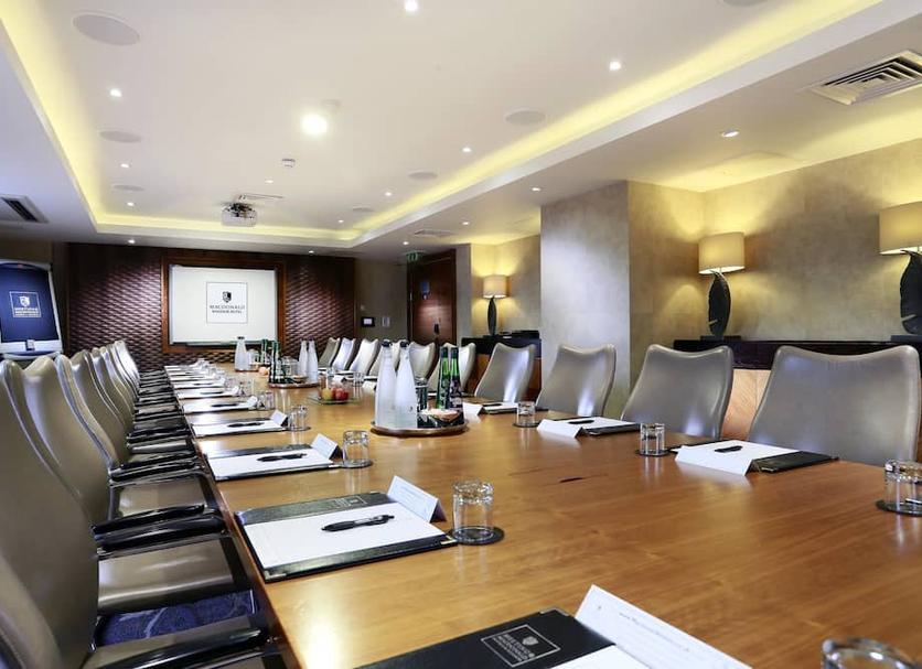 Conference room Ảnh