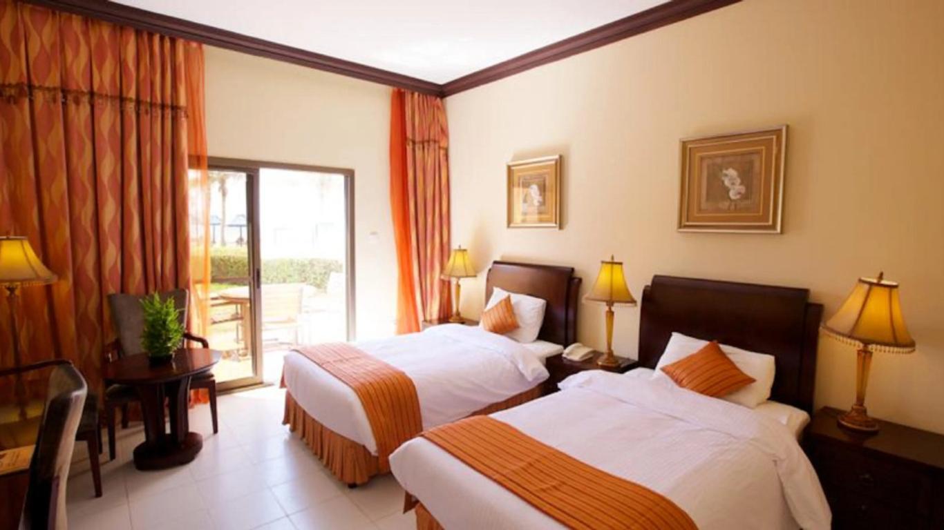 Bm Beach Resort
