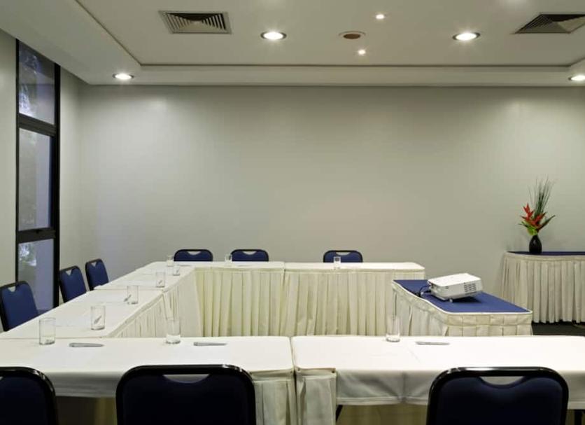 Conference room Ảnh