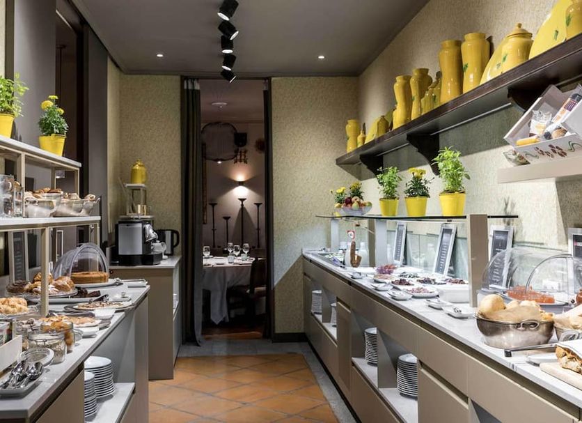 Buffet Ảnh