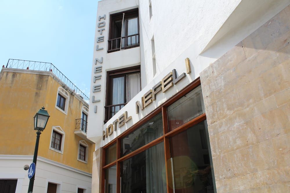 Cảnh ngoài trời
