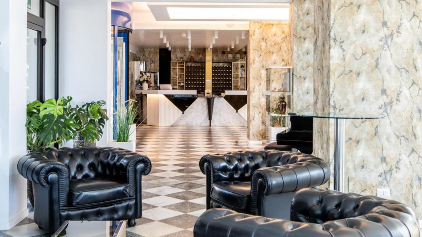 Hotel Baltic Riccione-Fronte Mare