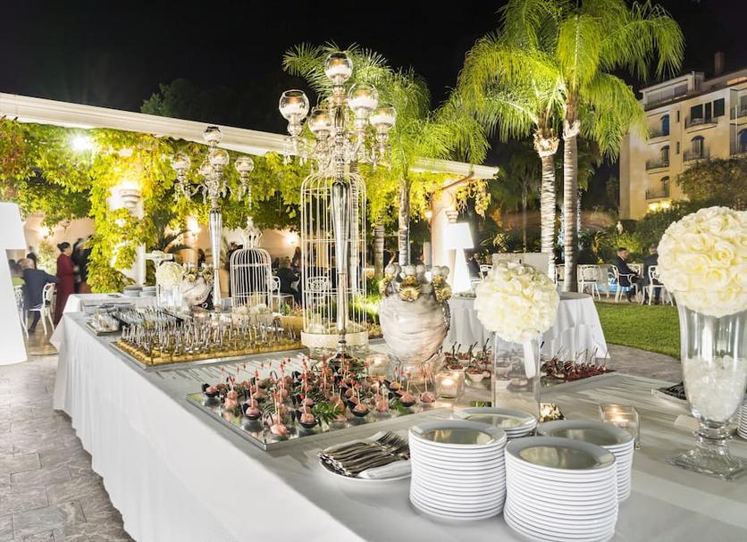 Buffet Ảnh