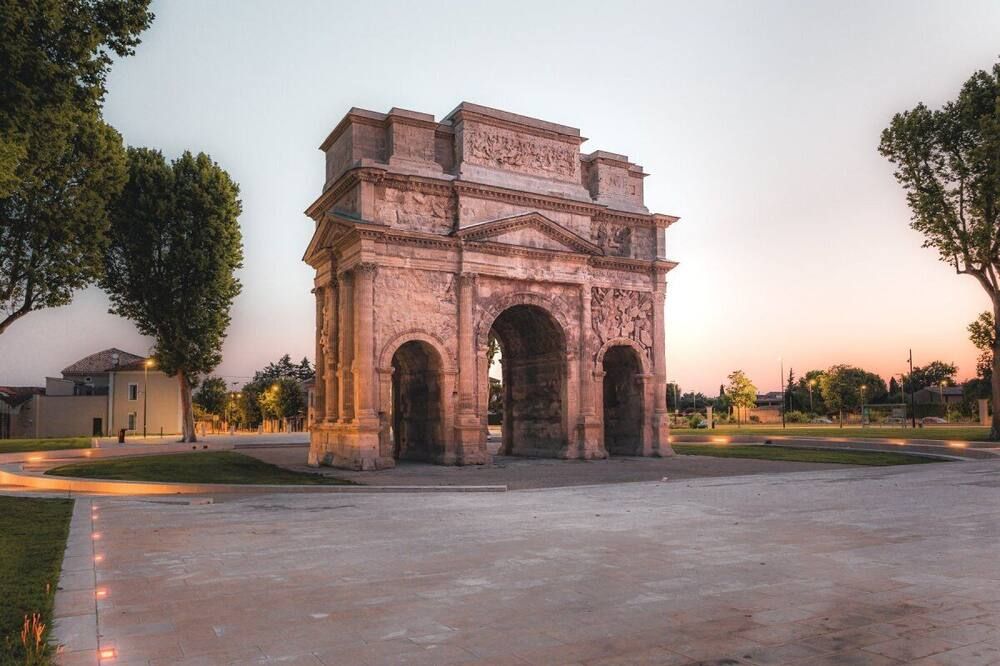 Khác Ảnh