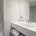 Phòng tắm