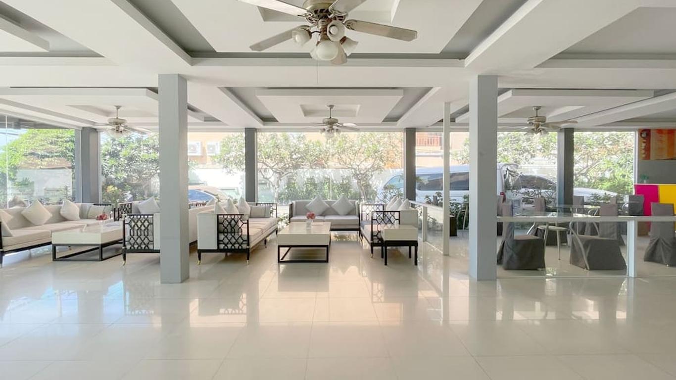 Dragon Beach Resort , Jomtien Beach Pattaya