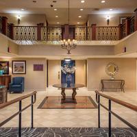 Clarion Collection Hotel Arlington Court Suites