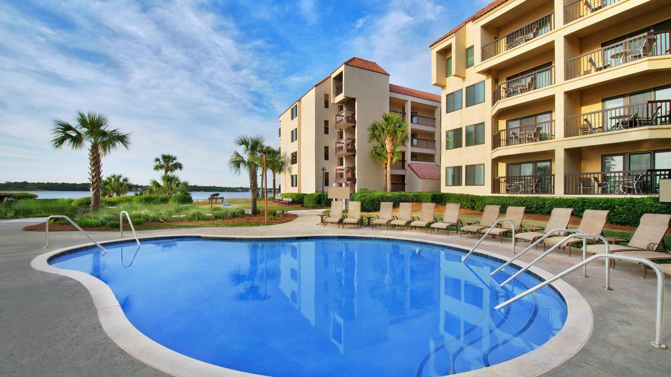 Marriott's Harbour Point and Sunset Pointe at Shelter Cove, A Marriott Vacation Club Resort
