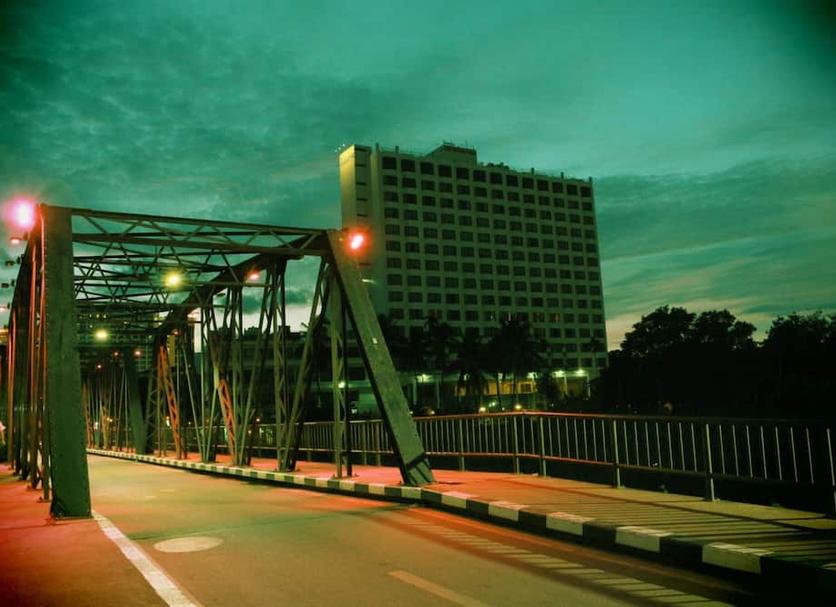 Khác Ảnh