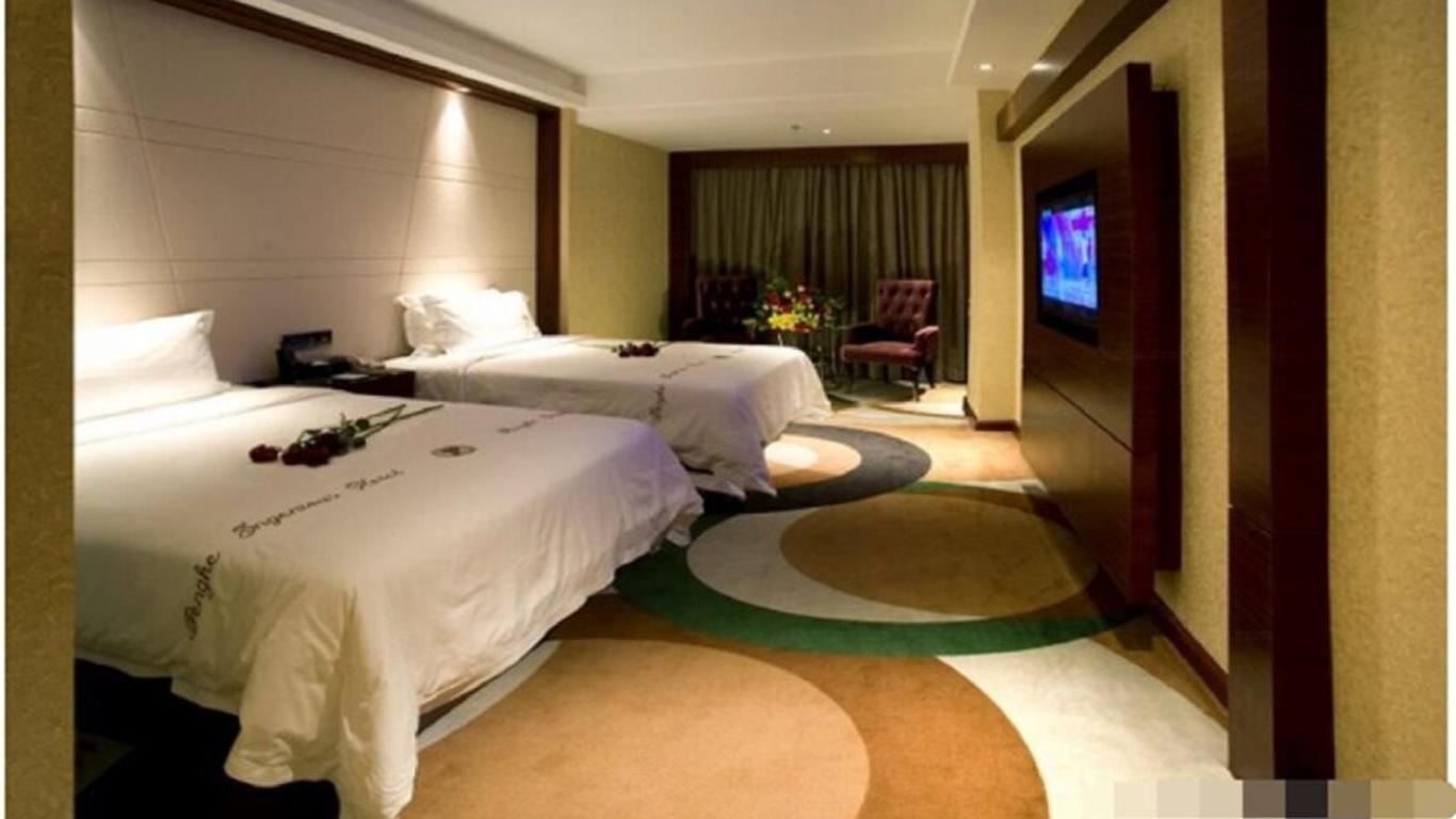 Pengke Ingenious Hotel Mixc Branch