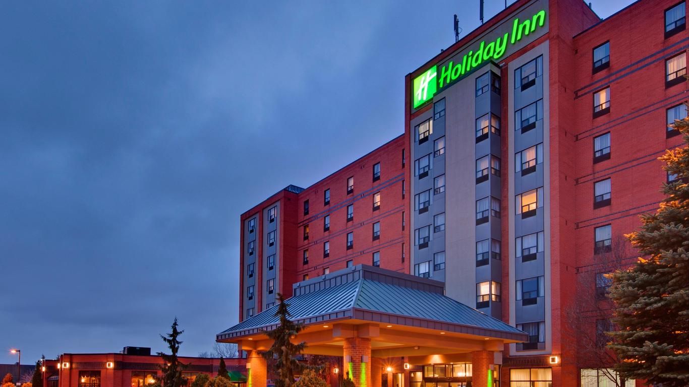 Holiday Inn & Suites Windsor Ambassador Bridge, An Ihg Hotel