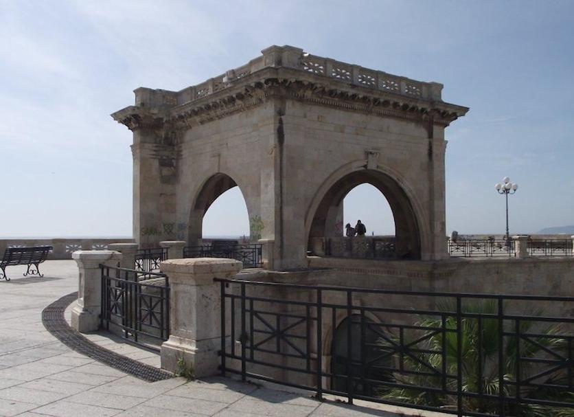 Khác Ảnh