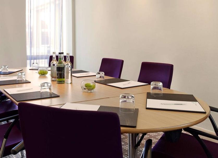 Conference room Ảnh