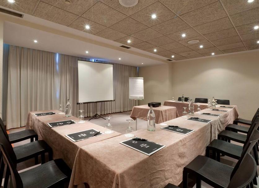 Conference room Ảnh