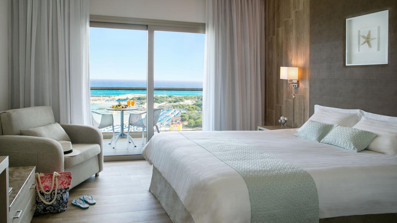 Asterias Beach Hotel
