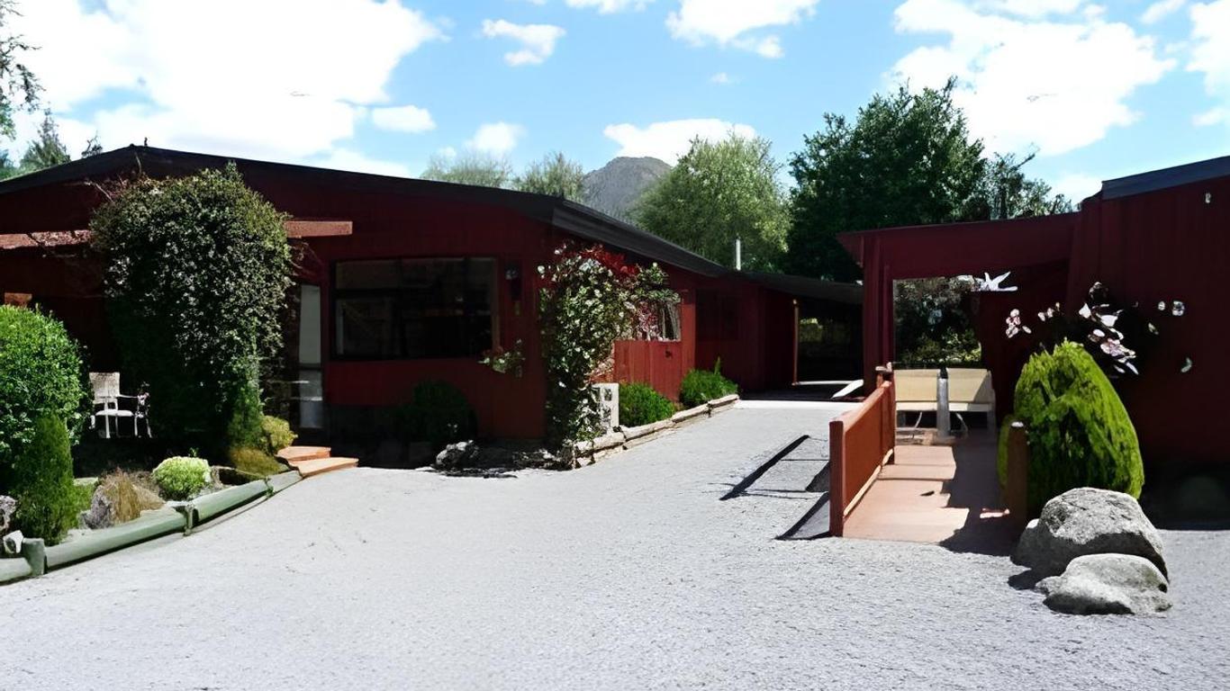 Alpine Springs Motel