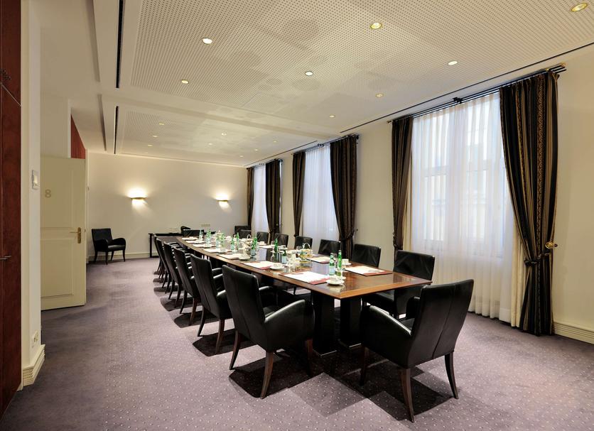 Conference room Ảnh
