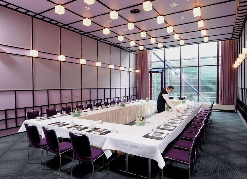 Conference room Ảnh