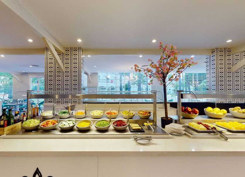 Buffet Ảnh