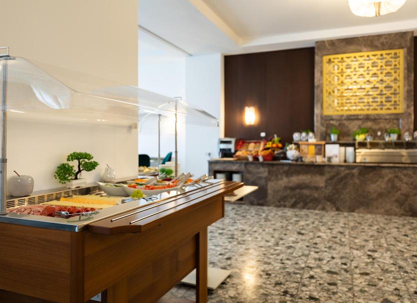 Buffet Ảnh