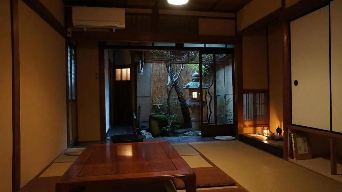 Itoya Stand Guesthouse Kyoto