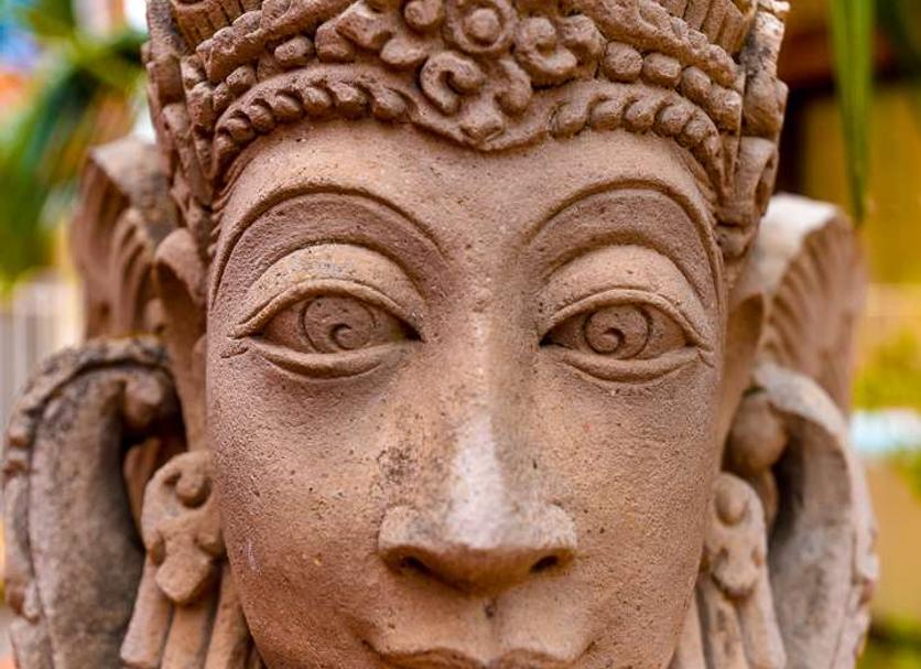 Khác Ảnh