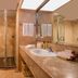 Phòng tắm