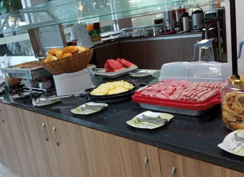 Buffet Ảnh