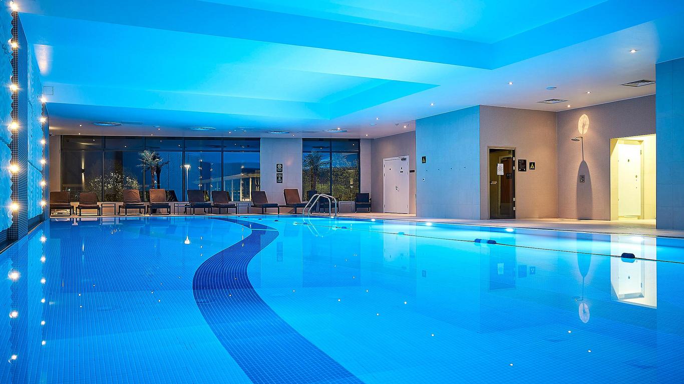 Crowne Plaza Reading East