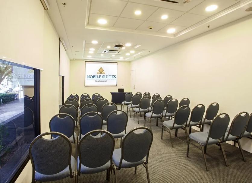 Conference room Ảnh