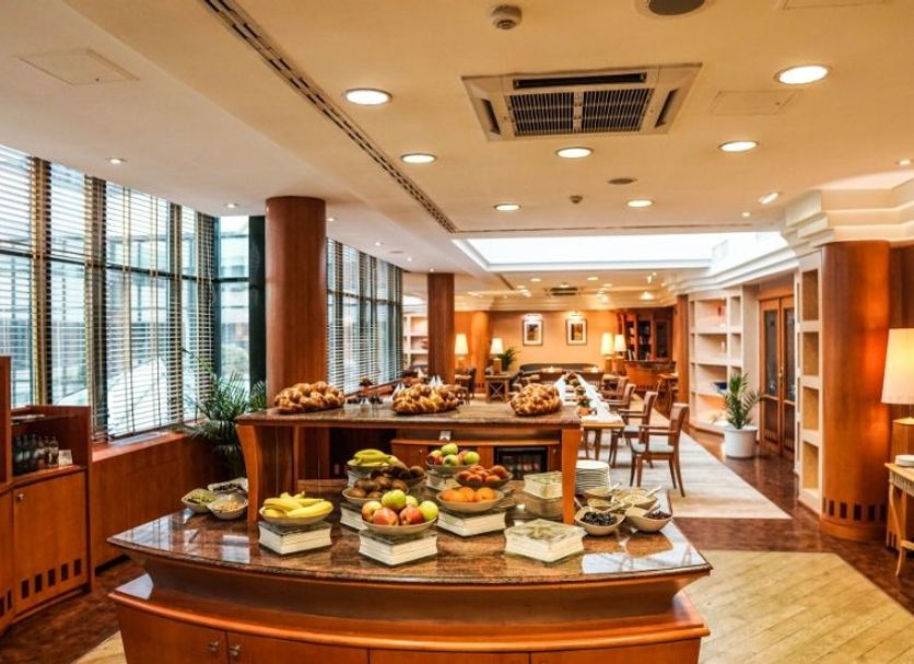 Buffet Ảnh
