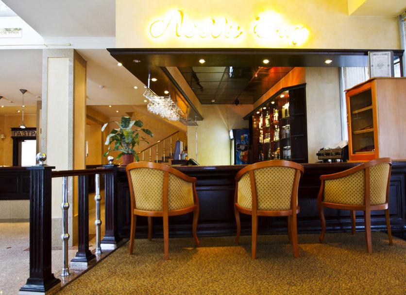 Bar Ảnh