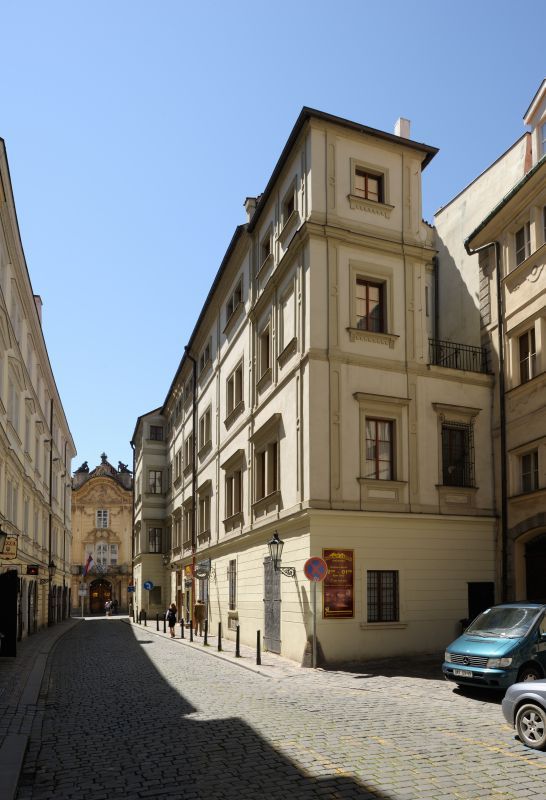 Toà nhà