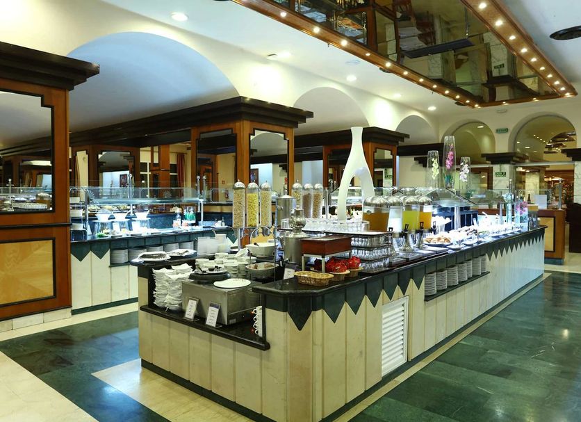 Buffet Ảnh