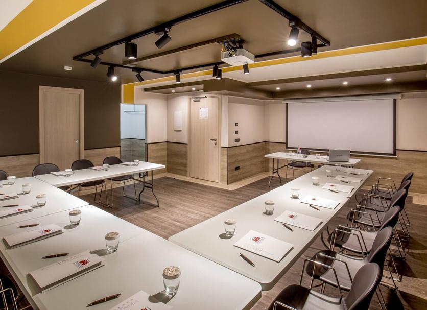 Conference room Ảnh